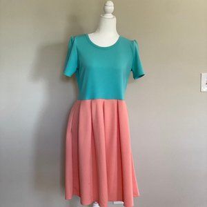 LuLaRoe AMELIA dress size LARGE ( 14-16)